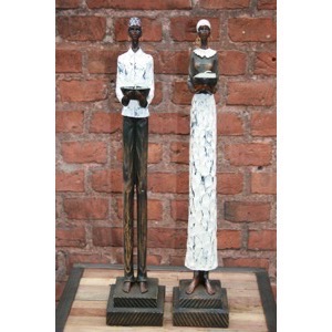 Afrikaner mand i polyresin h:52cm
